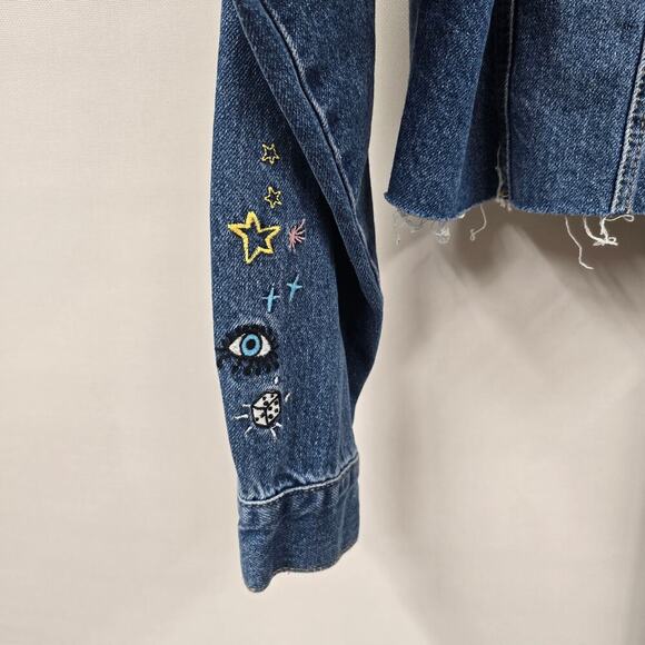 Forever 21 Embroidery Cropped denim Jacket Small - Picture 3 of 5